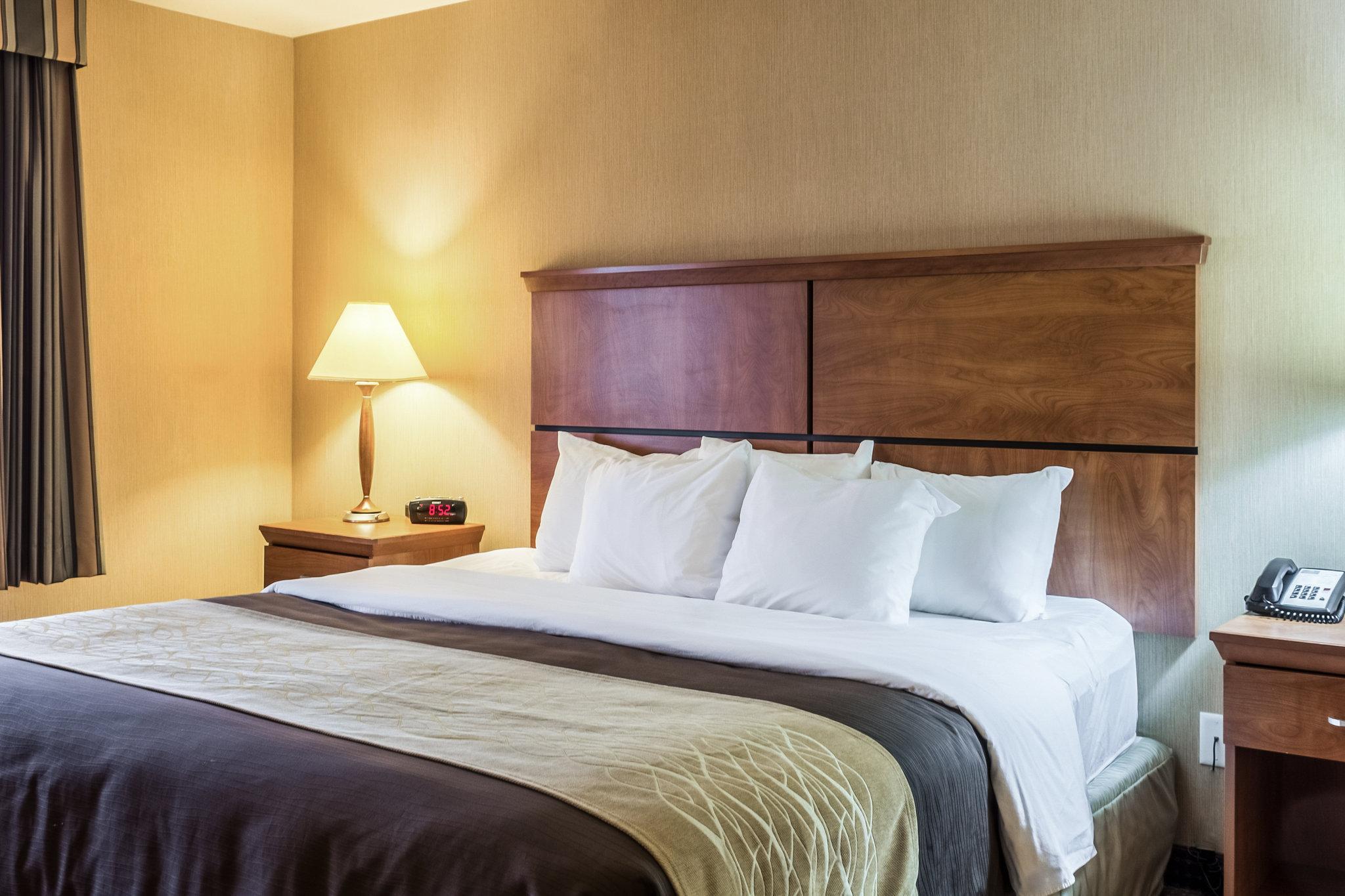 Comfort Inn & Suites Mitchell I-90 Экстерьер фото
